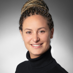 Tiff Lü