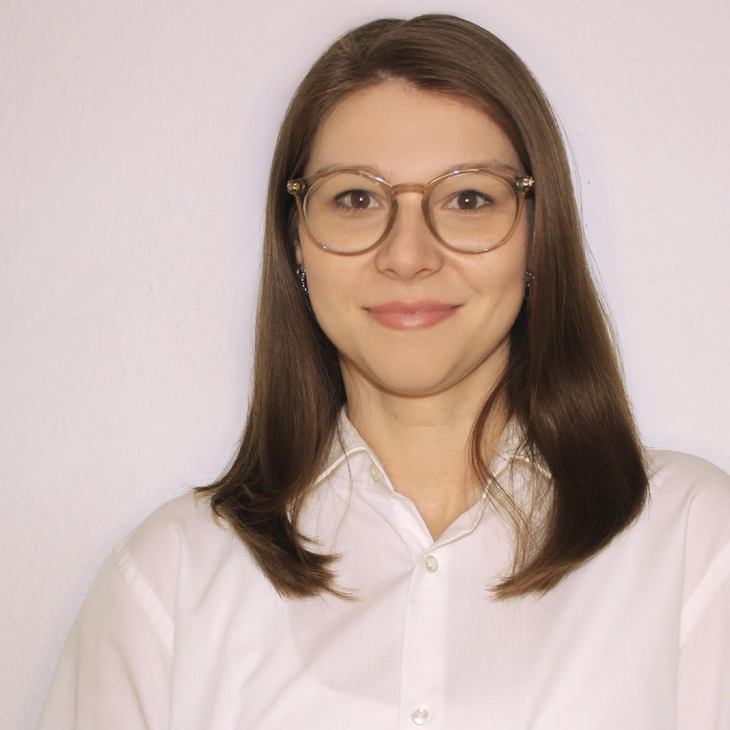 Natalie Rozic Team Lead Order Processing & Customer Support