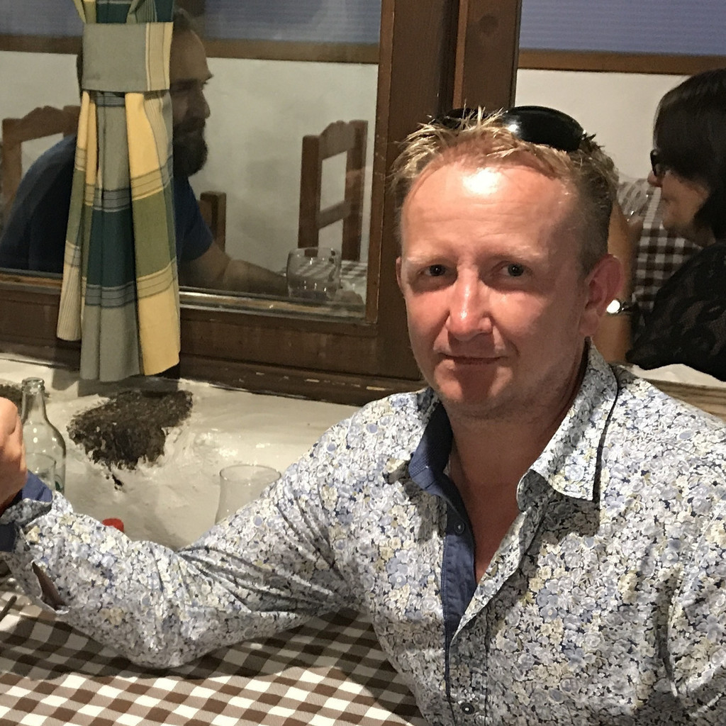 Dr. h.c. Andreas Gajek Geschäftsinhaber Medien und Print Point