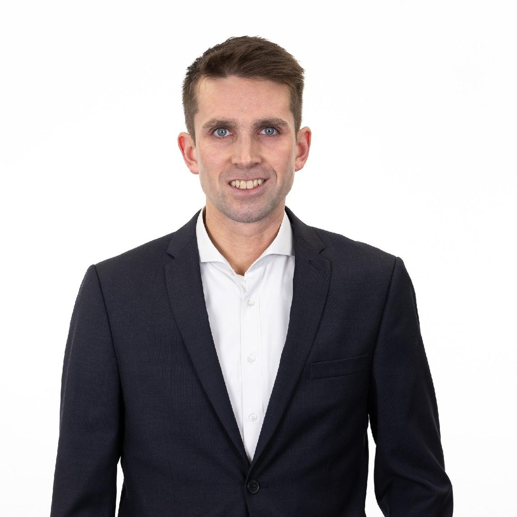 Lukas Menke Commodity Manager Rheinmetall Group XING