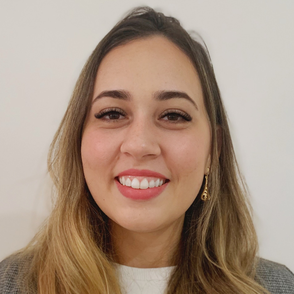 Bianca Mendes - Global Procurement Controller - Oiltanking GmbH | XING