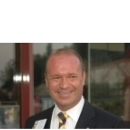 Vedat Altuğlu