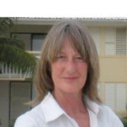 María Elvira Angosto Marín  de Angulo