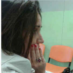 Dr. Simona Specchiarello