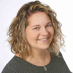 Mag. Anja Mayer