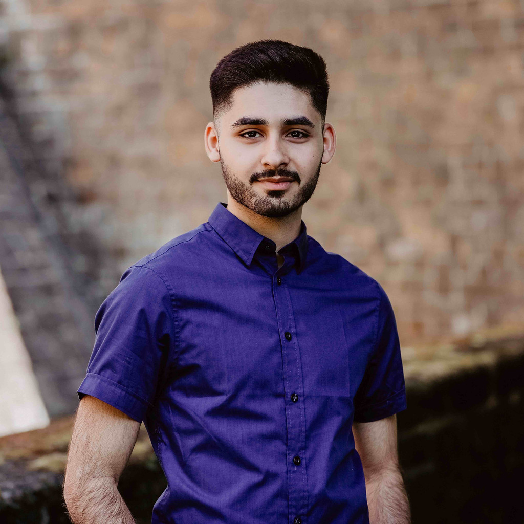 Hamza Hakwati Wirtschaftsinformatik Rheinische Fachhochschule XING