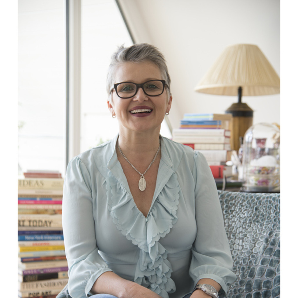 Sonja Frick - Director - EYEQ - XING