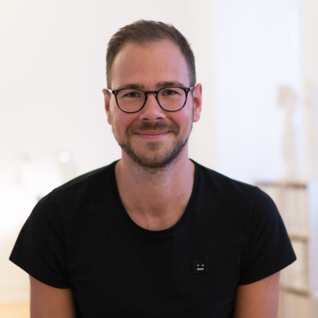 Tom Schmiedel Founder & Managing Partner NORDSONNE IDENTITY XING