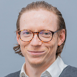 Dipl.-Ing. Tibor Kumm