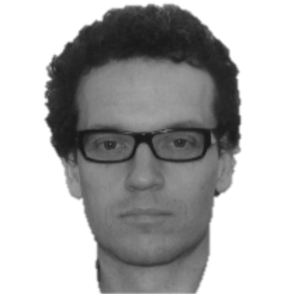 Dr. Thomas Viethen Senior Clinical Program Leader Cardiovascular