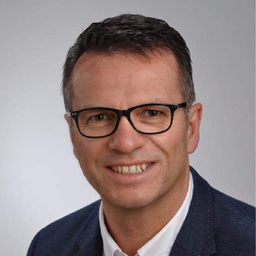 Steffen W. Hettwer