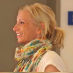 Nicole Graw