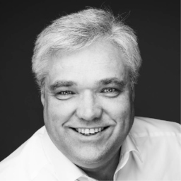 Dr. Maik Hollmann