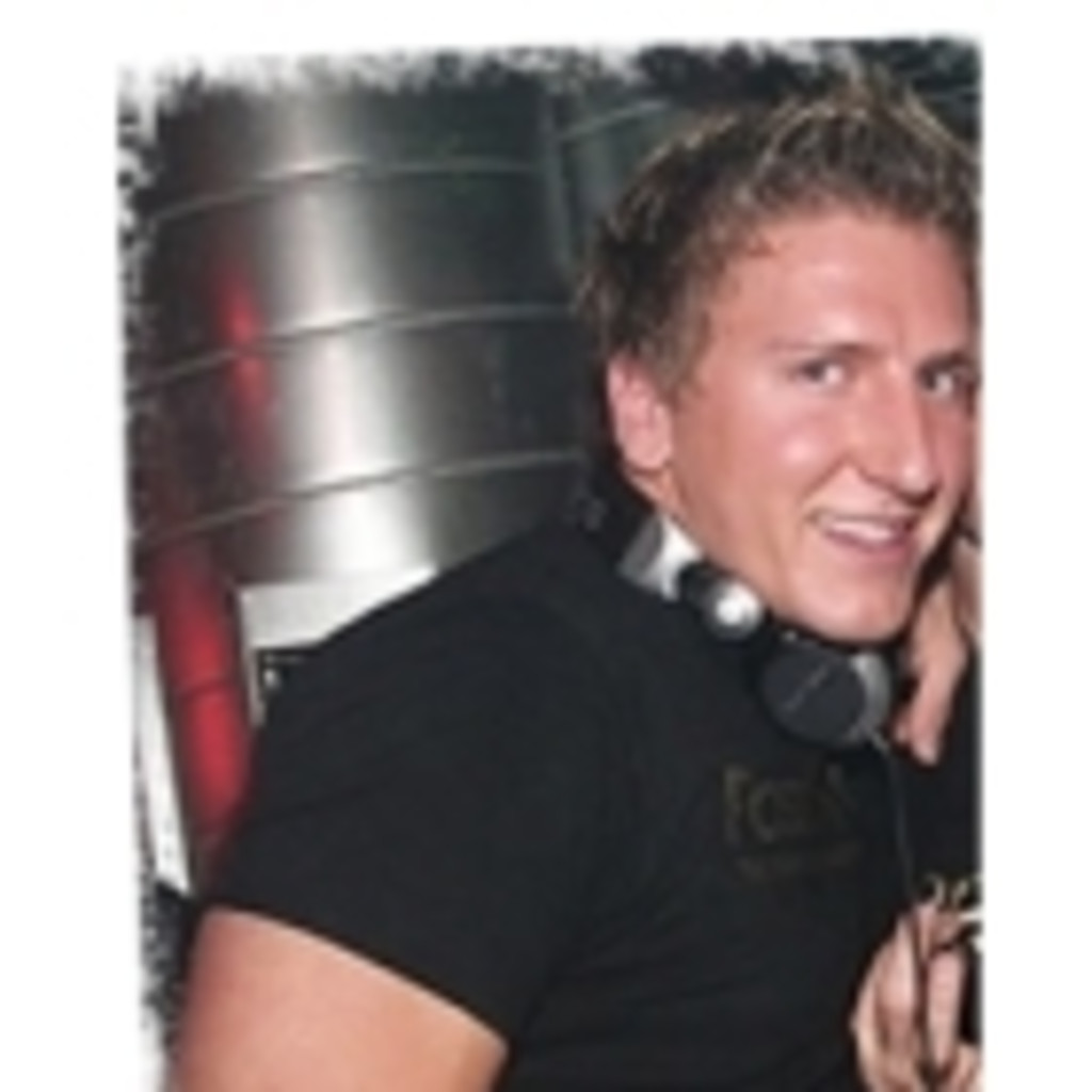 Alexander Burghard stell. Geschäftsführer TUI Reisecenter XING