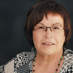 Prof. Dr. Kira Klenke