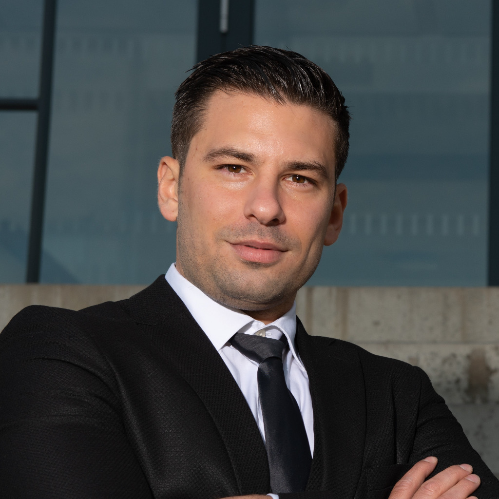 Antonios Tzovaras General Manager AlphaLane e.K. (Limousinen