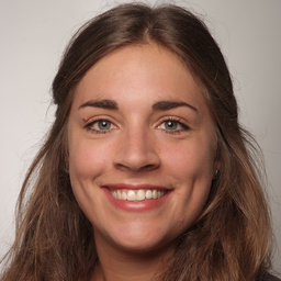 Carina Briggl