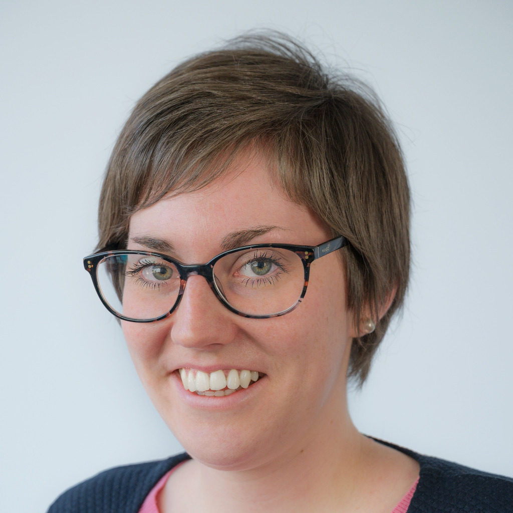 julia-leiber-pr-und-content-koordinatorin-sylt-marketing-gmbh-xing