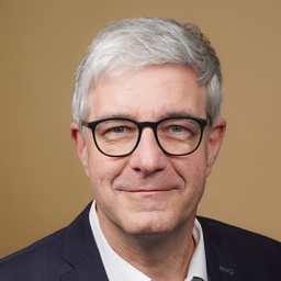 Dr. Marcus Kubon