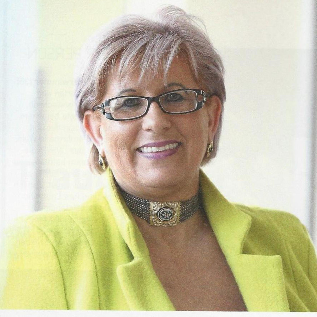 Michaela Ruß - Direktorin Kursana Residenzen GmbH - Kursana | XING