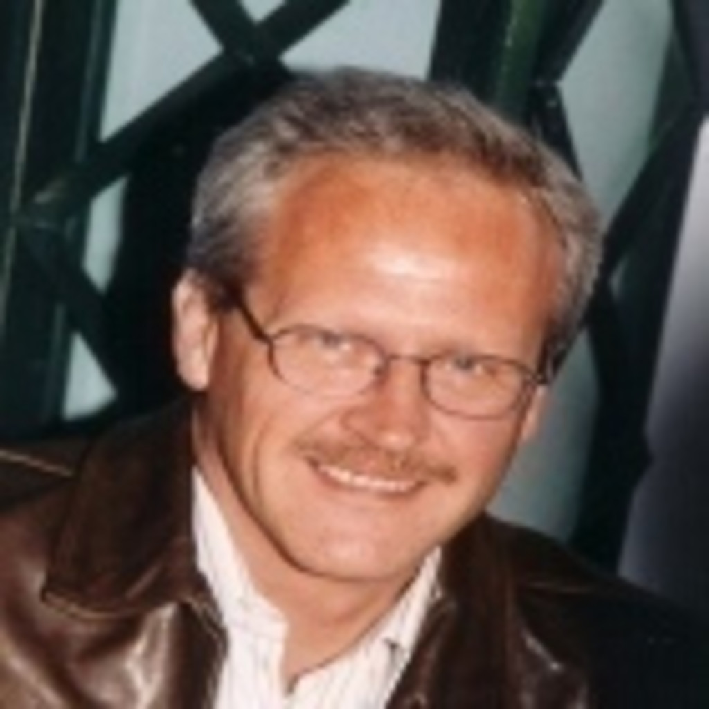 Erik Hansen SVP / G.M. EMEA Interwoven XING