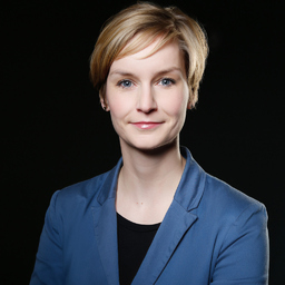 Julia Tuchen