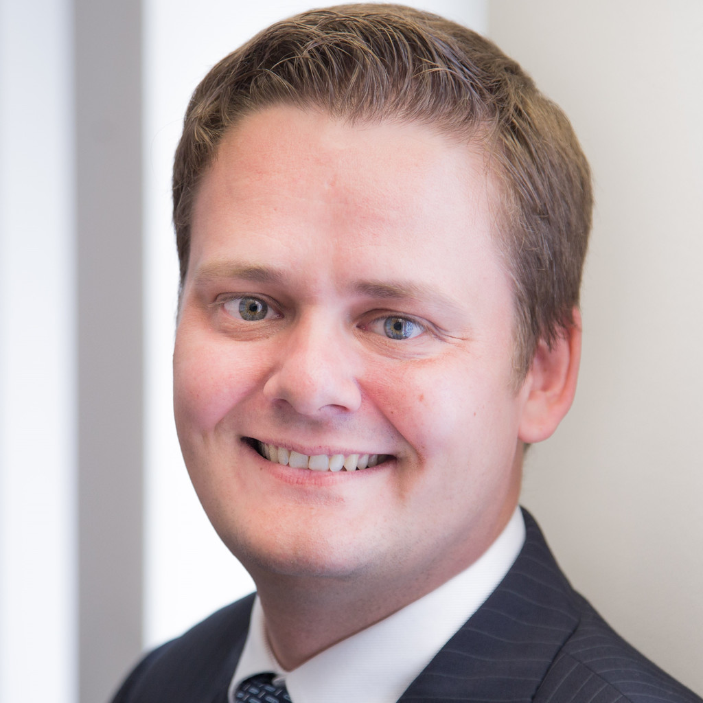 Henning Brandt Head of Customer Care Mares Shipping GmbH XING