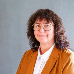Barbara Macht