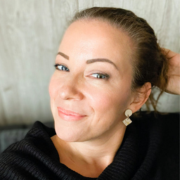 Yvonne Adamec