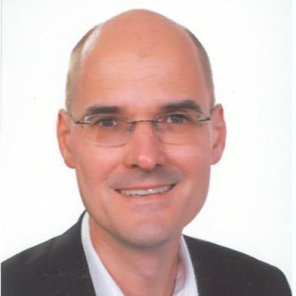 Dr. Christian Gruß Vorstand Vertrieb und Fahrplan DB