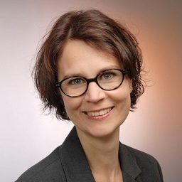 Julia Wolf