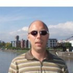 Wolfgang Schlott
