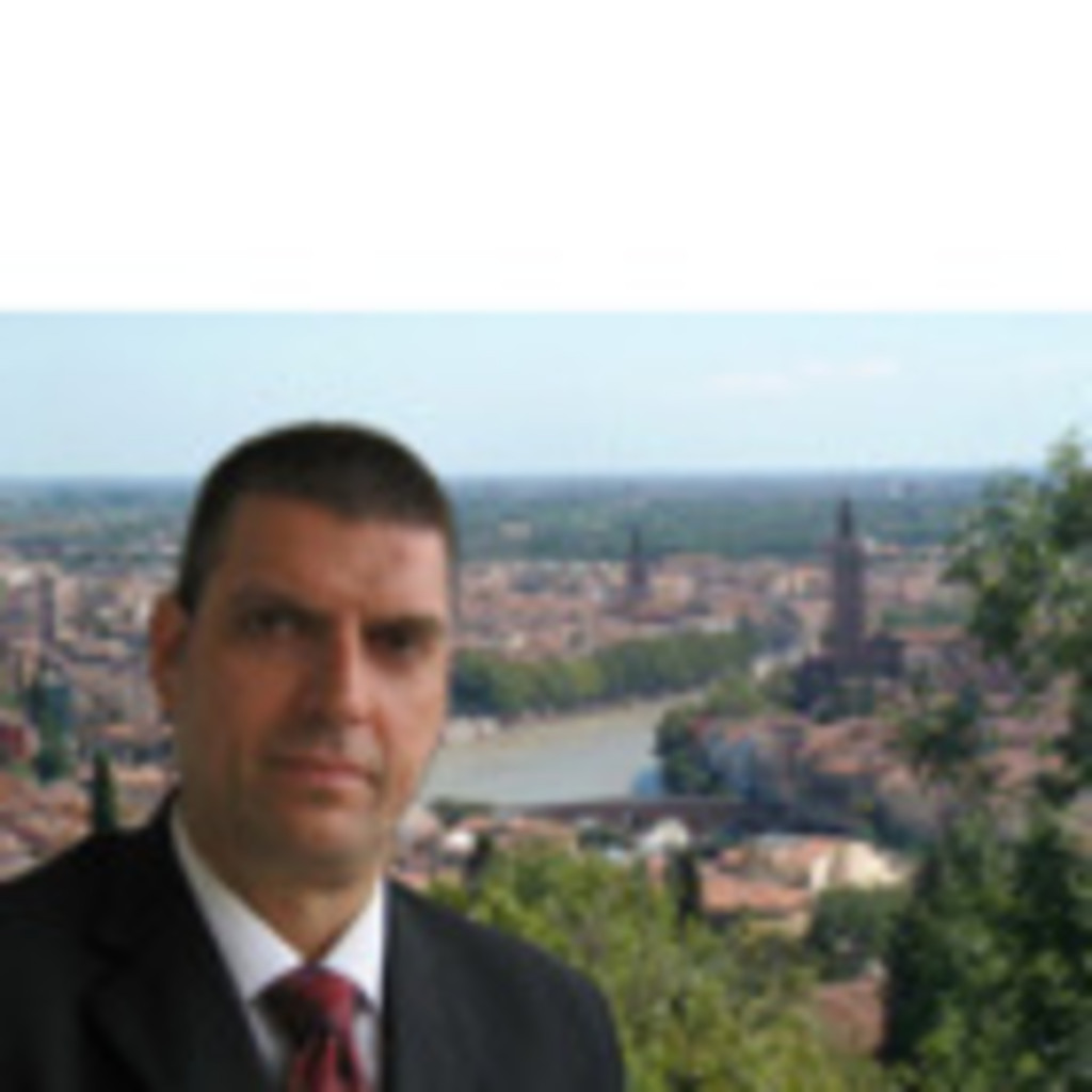 Robert Trapani Sales Representative Blumenbecker Industriebedarf