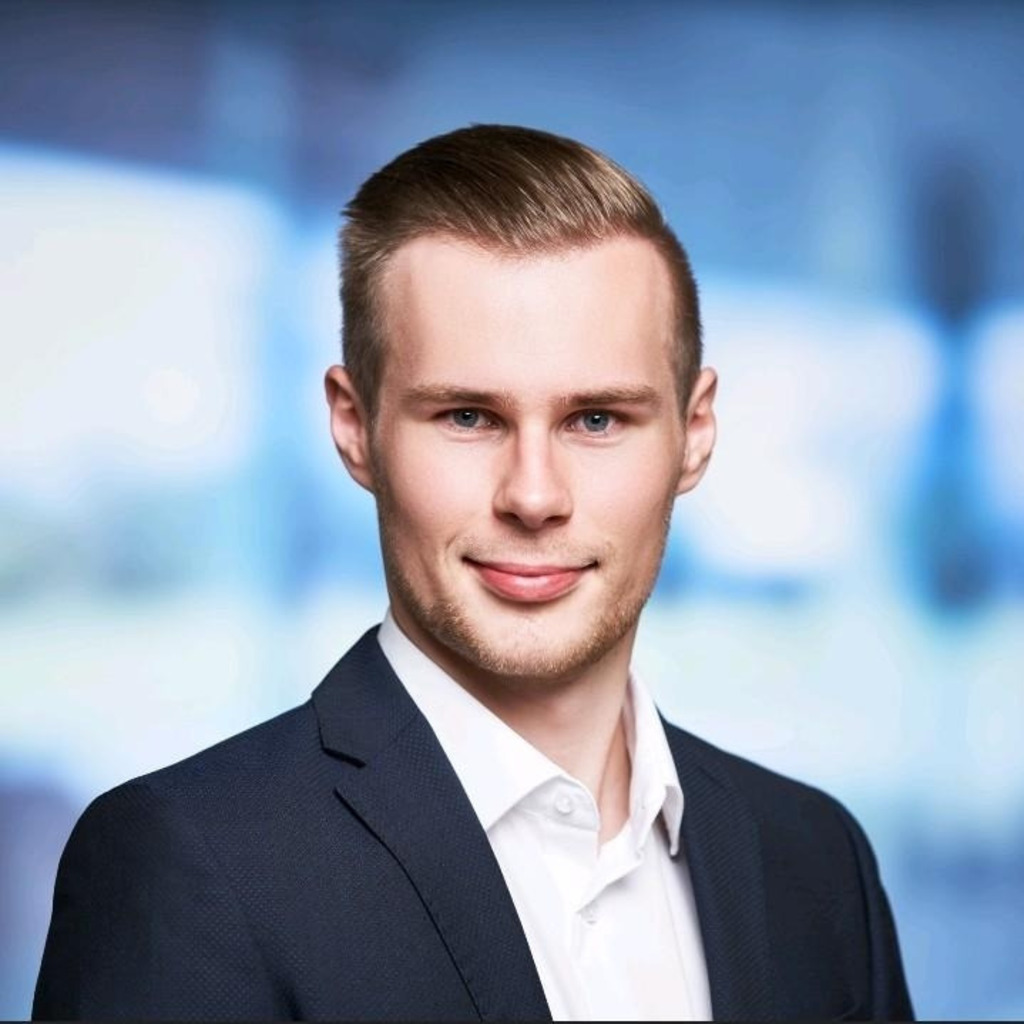 Maik Ditzhaus Cloud Developer B4B Solutions GmbH XING