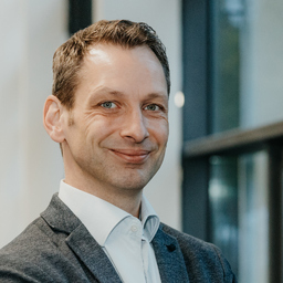 Prof. Dr. Marcel Lichters