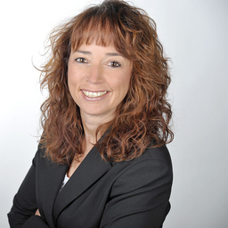 Claudia Jung