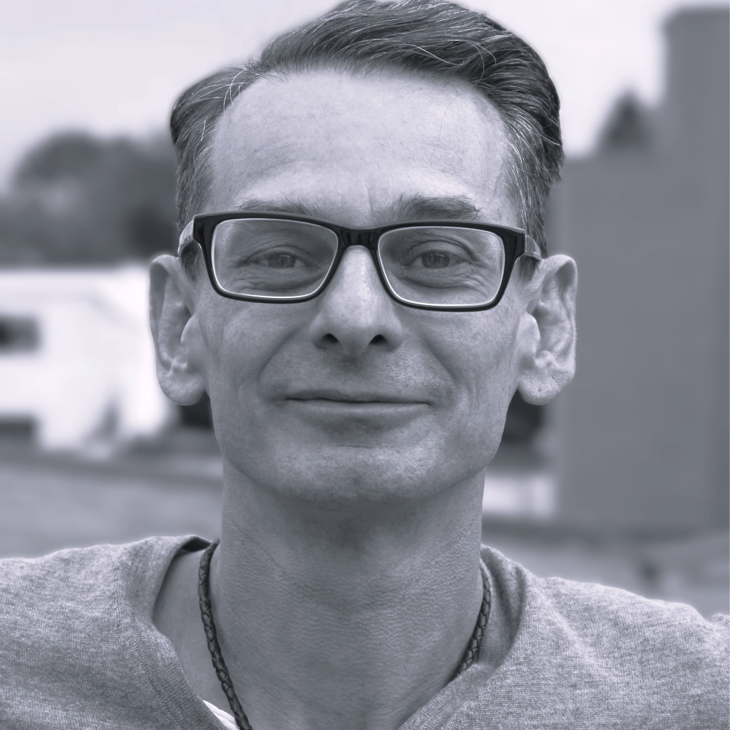 Dan Joseph Assistentin der Geschäftsleitung Webutec GmbH XING