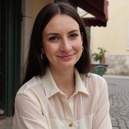 Nadine Gruss