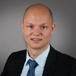 Julian Armbrüster