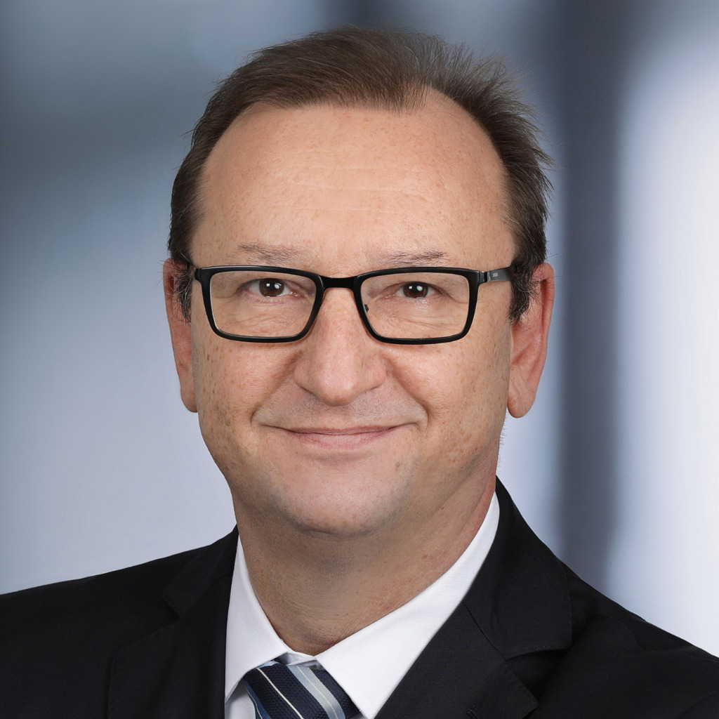 Dirk Schachtsiek Head of Sales & Account Management Sabre