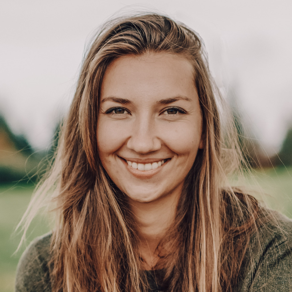 Maria Graf Systemisch integraler, Hypnose, ImpulsKörperGestalt