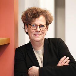 Cornelia Walter