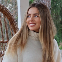 Charlotte Brontë's profile picture