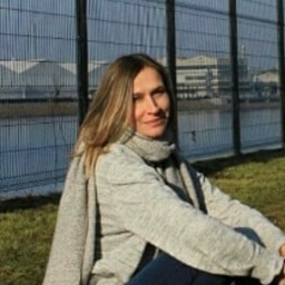 Alexandra Dold
