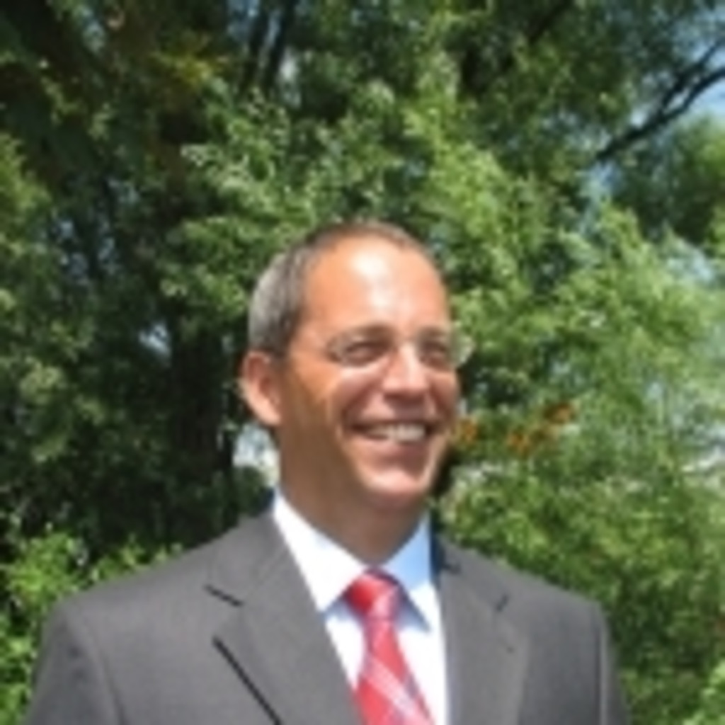 Heiner Ernst Versicherungskaufmann ( IHK ) / Versicherungsmakler