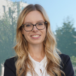 Laura Schmitt