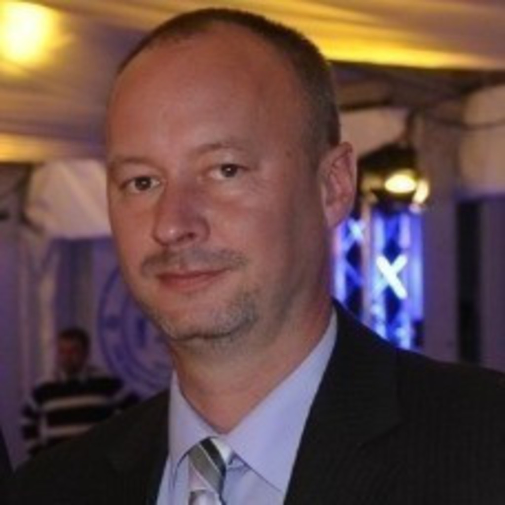 Alexander Uhl Plant Director / Ředitel závodu / Werksleiter Erwin