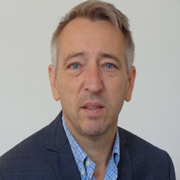 Dr. Thomas Duzia