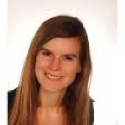 Julia Wörtz