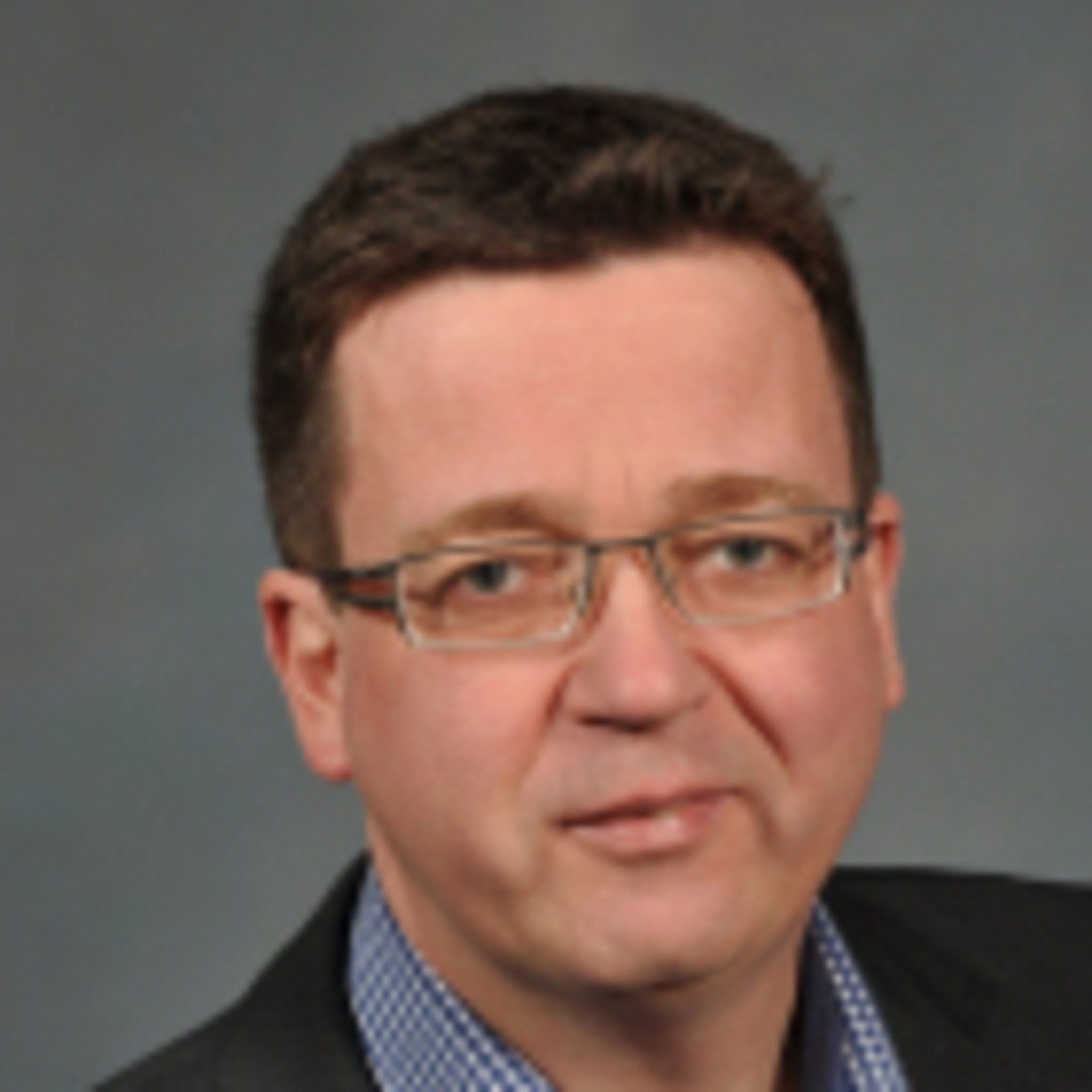 Dr. Jens Weitkamp Product Manager Arvato Systems Perdata GmbH XING